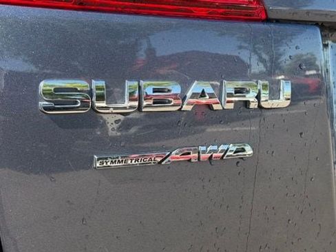 Used 2013 Subaru Outback 2.5i Limited AWD/4WD image 12