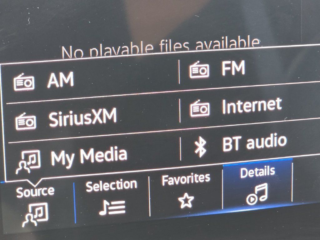 Used 2026 Volkswagen Jetta SE FWD image 6