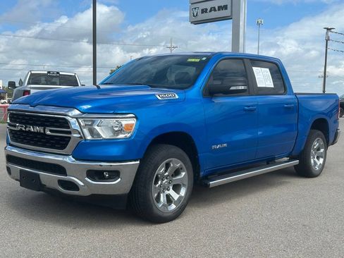 Used 2022 RAM 1500 Big Horn AWD/4WD image 3