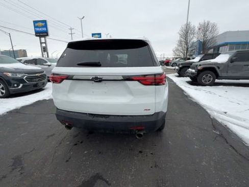 Used 2023 Chevrolet Traverse RS AWD/4WD image 7