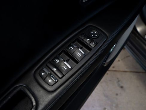 Used 2014 Maserati Quattroporte GTS RWD image 26
