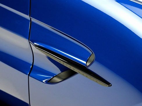 New 2026 Aston Martin V8 Vantage Coupe image 30