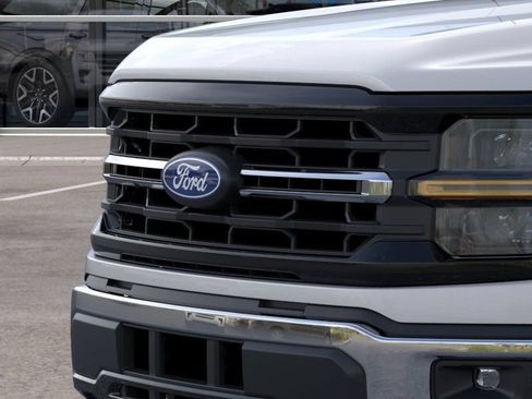 New 2026 Ford F150 XLT w/ XLT Chrome Appearance Package RWD image 17