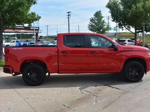 New 2026 Chevrolet Silverado 1500 Custom w/ LPO, Dark Essentials Package AWD/4WD image 4