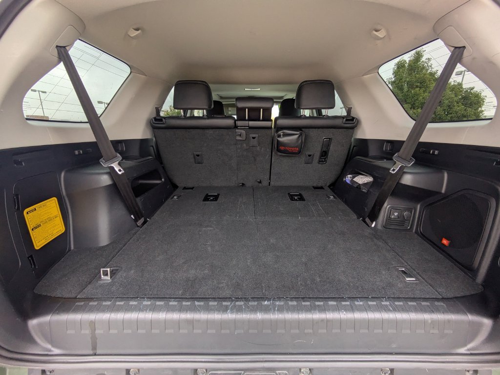 Used 2022 Toyota 4Runner Limited AWD/4WD image 29