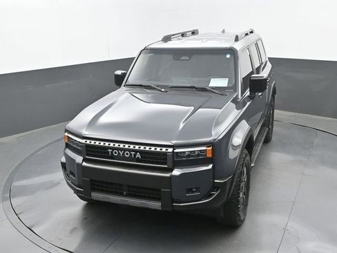 Used 2024 Toyota Land Cruiser image 30