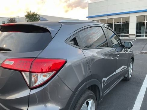 Used 2020 Honda HR-V EX image 6