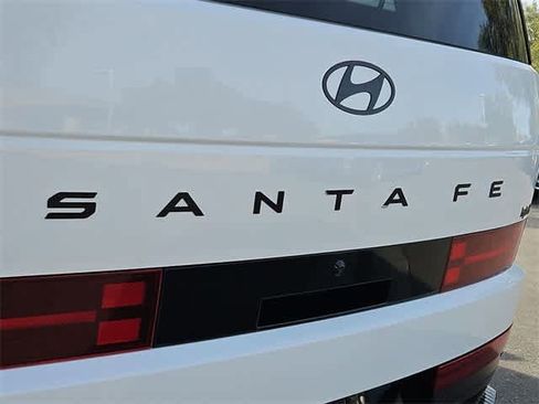 Certified 2025 Hyundai Santa Fe Calligraphy image 12