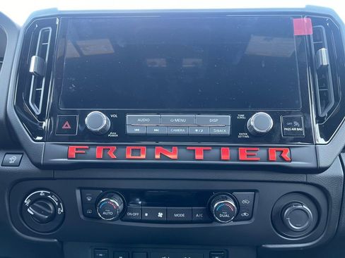 New 2026 Nissan Frontier PRO-4X w/ Pro-4x Convenience Package image 4