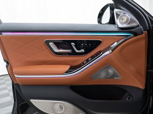 New 2026 Mercedes-Benz S 63 AMG S image 11