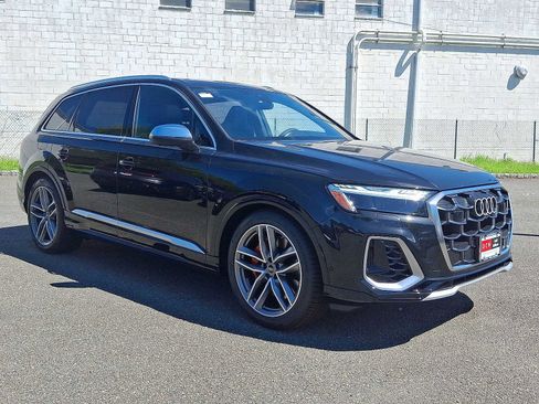 New 2025 Audi SQ7 Prestige image 10