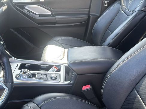 Used 2020 Ford Explorer ST w/ Premium Technology Package AWD/4WD image 24