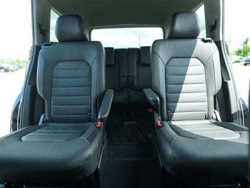 Used 2021 Volkswagen Atlas SEL Premium AWD/4WD image 43