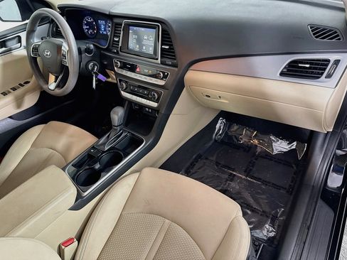 Used 2019 Hyundai Sonata SE FWD image 29
