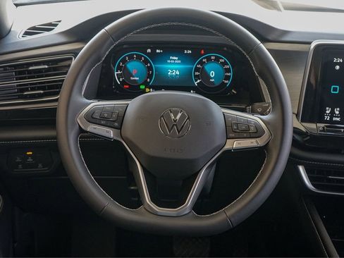 New 2026 Volkswagen Atlas Cross Sport SE FWD image 24