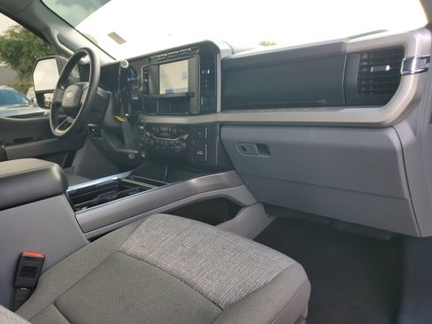 Used 2024 Ford F350 XLT w/ 360-Degree Camera Package image 17