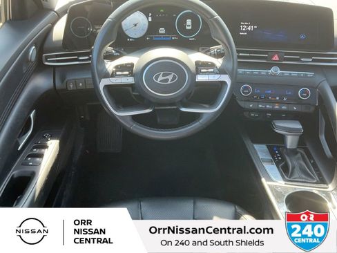 Used 2024 Hyundai Elantra Limited FWD image 14