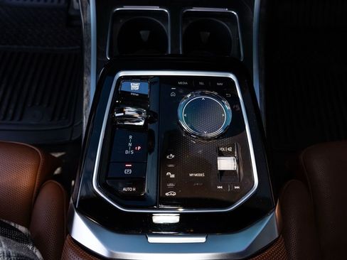 Used 2023 BMW 760i xDrive 760i xDrive image 38