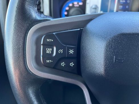 Used 2023 Ford Bronco Black Diamond image 18