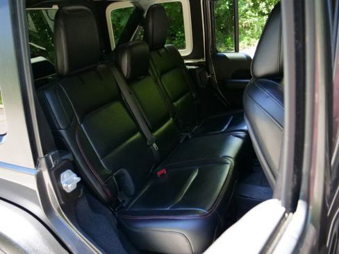 Used 2020 Jeep Wrangler Unlimited Rubicon AWD/4WD image 33