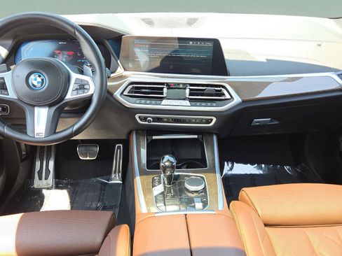 Certified 2023 BMW X5 xDrive45e w/ M Sport Package AWD/4WD image 13