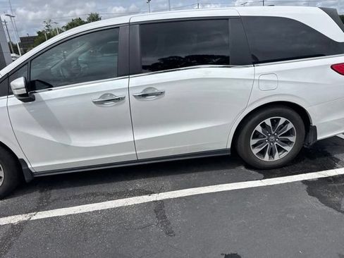 Used 2024 Honda Odyssey EX-L image 17