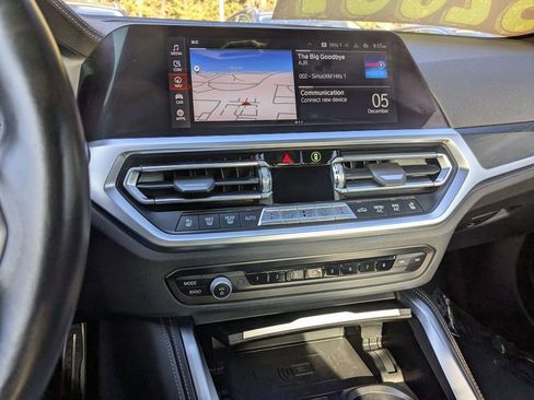 Used 2023 BMW 440i xDrive M440i xDrive w/ Premium Package image 19