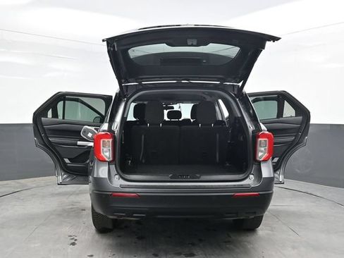 Used 2022 Ford Explorer XLT AWD/4WD image 49