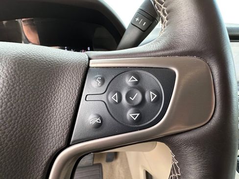 Used 2018 GMC Yukon XL Denali w/ Denali Ultimate Package AWD/4WD image 37
