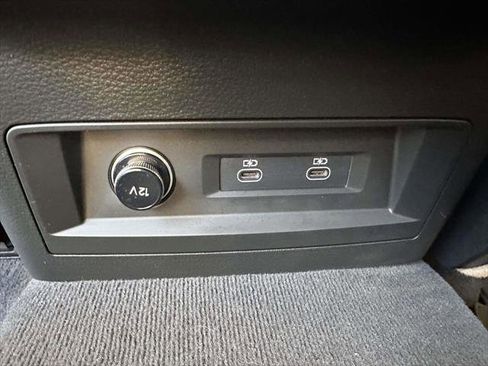 Used 2023 Audi Q8 Premium Plus w/ Premium Plus Package image 17