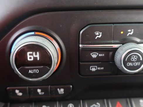 Used 2019 Chevrolet Silverado 1500 High Country w/ High Country Premium Package AWD/4WD image 34