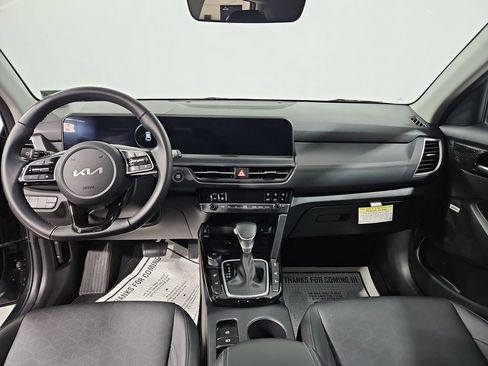 Used 2024 Kia Seltos SX image 13