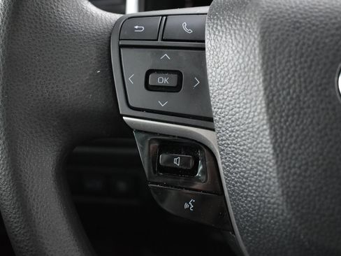 Used 2025 Toyota Camry LE image 19