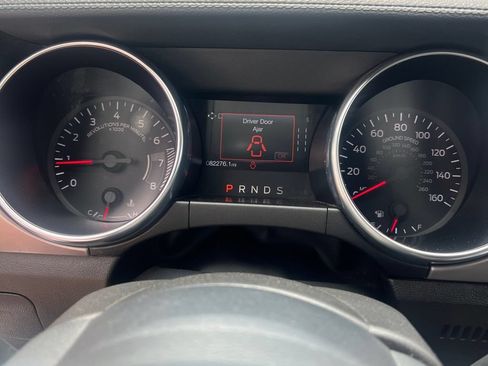 Used 2023 Ford Mustang Premium RWD image 29