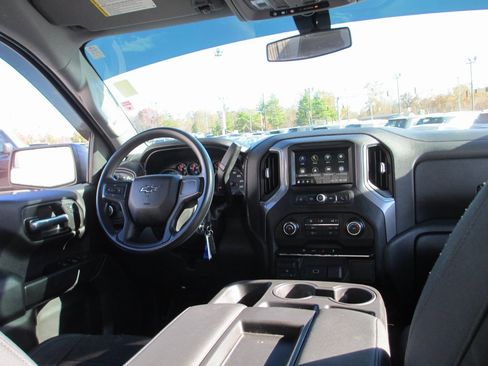 Used 2019 Chevrolet Silverado 1500 Custom Trail Boss w/ Custom Convenience Package image 20