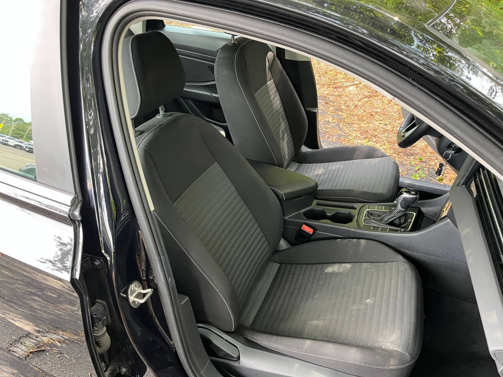 Used 2025 Volkswagen Jetta S FWD image 37