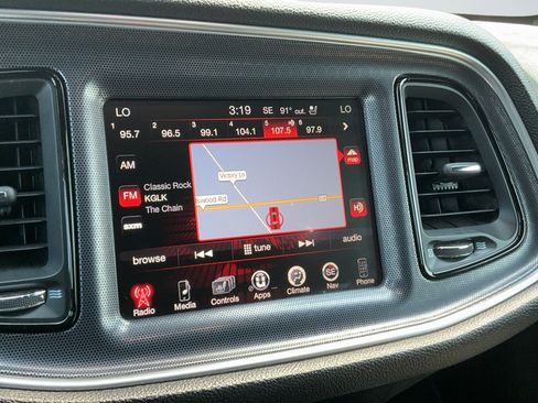 Used 2015 Dodge Challenger SRT w/ Technology Group RWD image 7