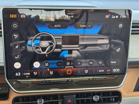 New 2025 Volkswagen ID. Buzz 1st Edition image 16