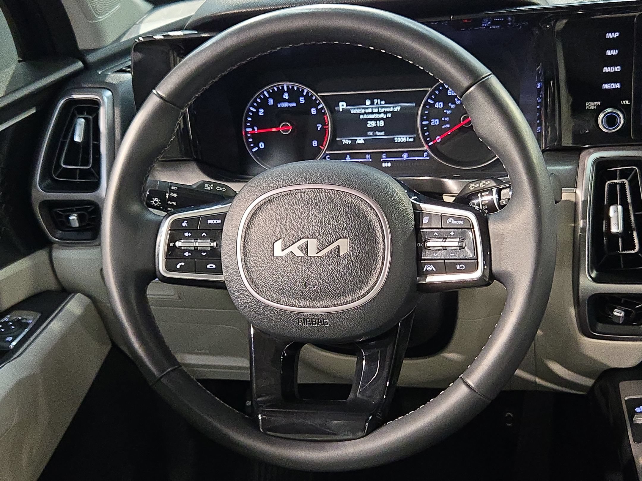 Used 2022 Kia Sorento S w/ Panoramic Sunroof Package FWD image 27