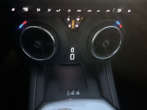 Used 2024 Chevrolet Blazer LT w/ Sound & Technology Package image 30