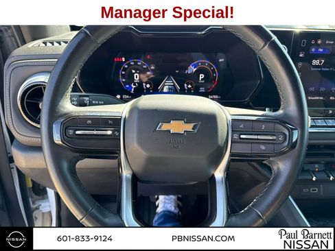 Used 2024 Chevrolet Colorado LT w/ LT Convenience Package RWD image 17