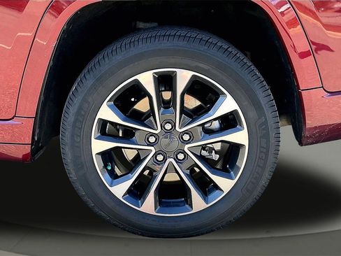 Certified 2021 Jeep Grand Cherokee L Overland w/ Advanced Protech Group III image 38