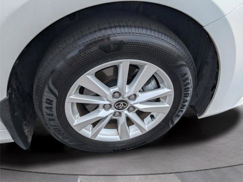 Used 2025 Toyota Camry LE w/ Convenience Package AWD/4WD image 35