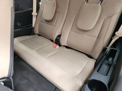 Used 2022 Ford Explorer 4WD image 30