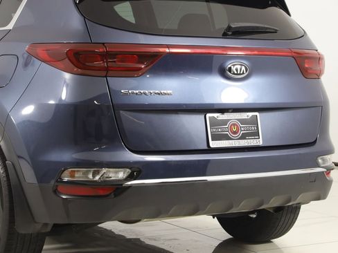 Used 2020 Kia Sportage LX w/ LX Popular Package AWD/4WD image 20