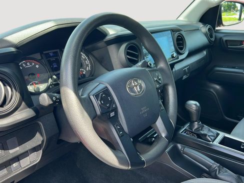 Used 2020 Toyota Tacoma SR w/ SR Convenience Package AWD/4WD image 27