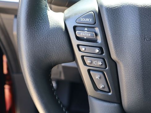 Used 2024 Nissan Frontier SL w/ Technology Package RWD image 13