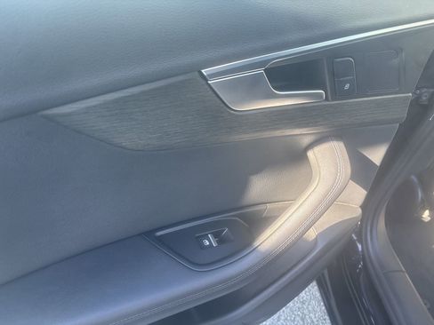 Used 2019 Audi A4 2.0T Premium Plus w/ Premium Plus Package image 34