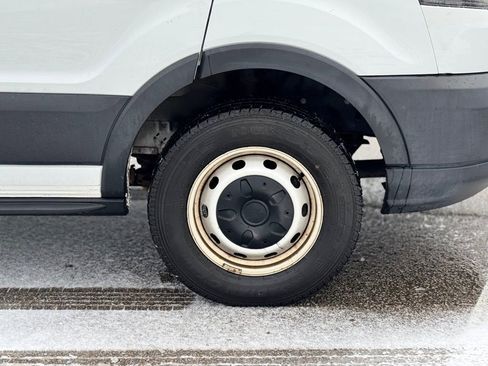 Used 2019 Ford Transit 350 148 High Roof Extended image 4