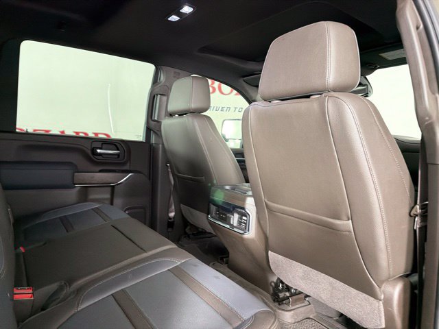 Used 2022 GMC Sierra 3500 Denali AWD/4WD image 37